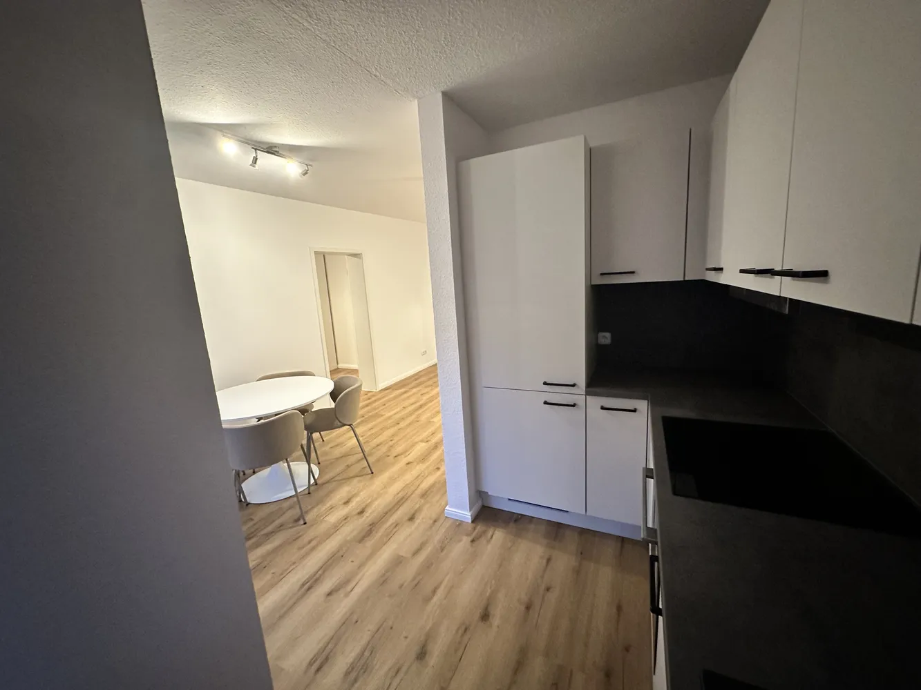 2 room apartment with 50 m² in Frankfurt am Main – Photo 6