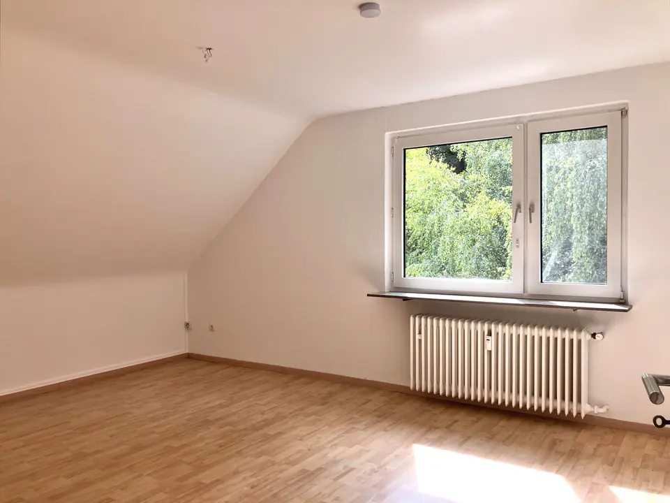4 Zimmer Wohnung mit 80 m² in Kassel – Bild 1