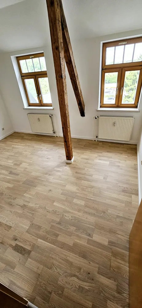 4 room apartment with 105 m² in Limbach-Oberfrohna – Photo 2