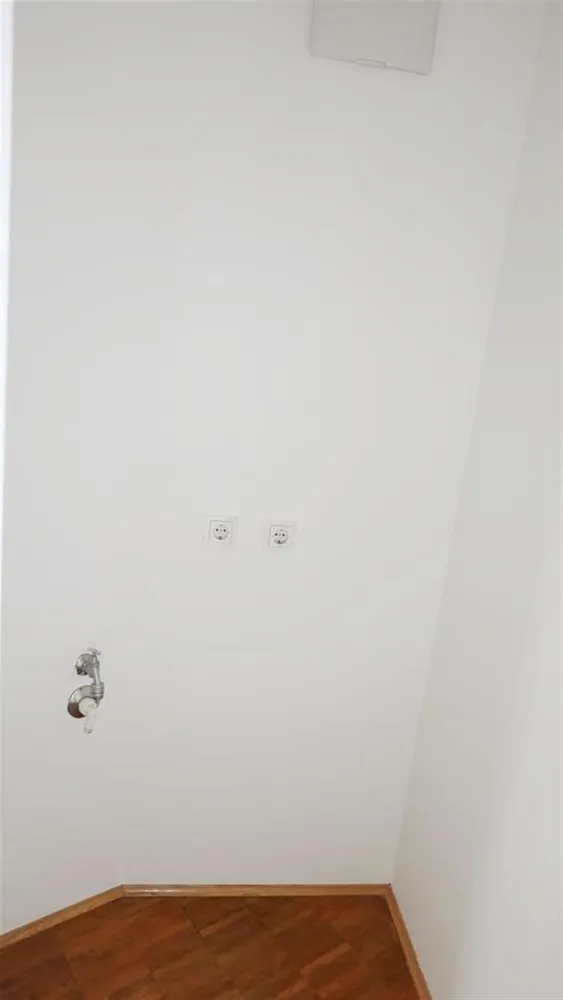 2 Zimmer Wohnung mit 75 m² in Düsseldorf – Bild 11