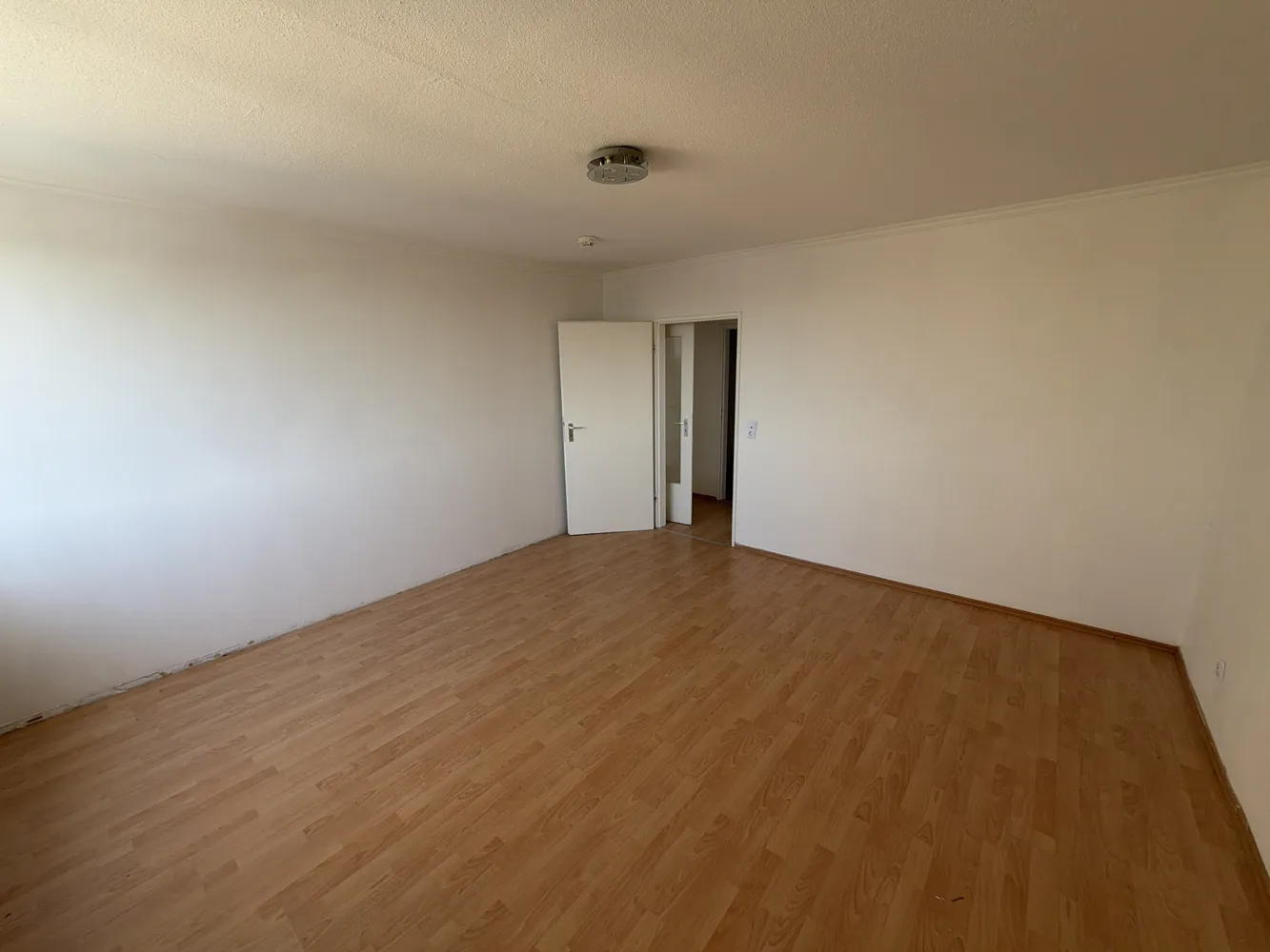 2 Zimmer Wohnung mit 69 m² in Düsseldorf – Bild 5