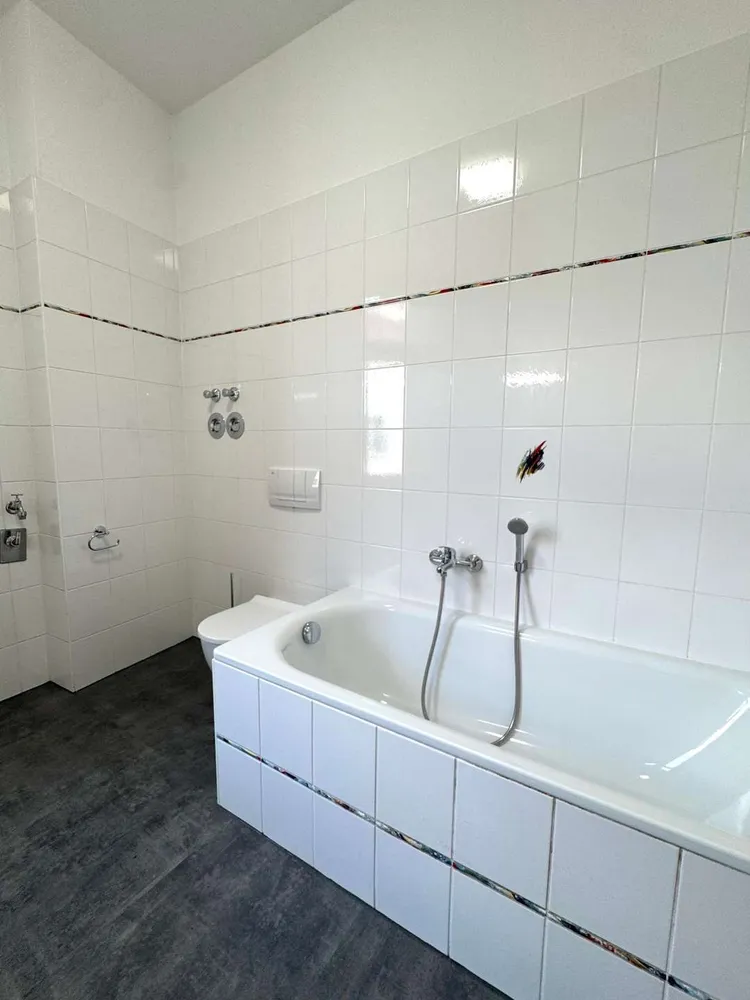 3 Zimmer Wohnung mit 96 m² in Magdeburg – Bild 7