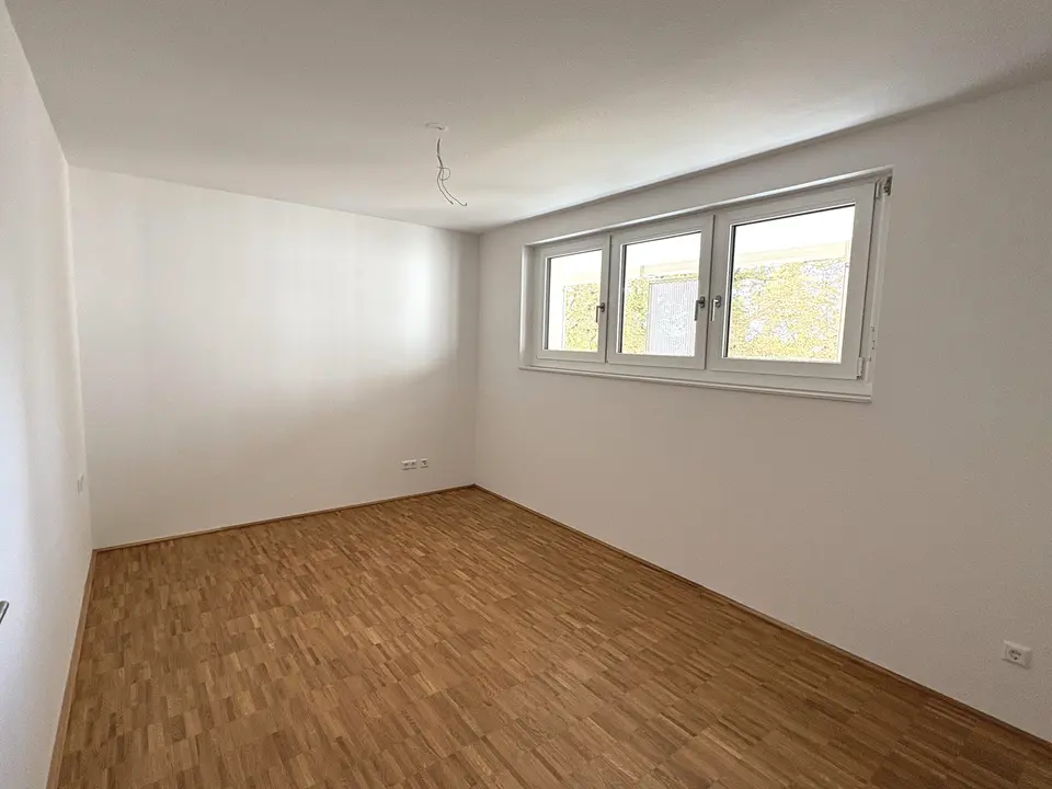 4 Zimmer Wohnung mit 105 m² in Leonberg – Bild 2