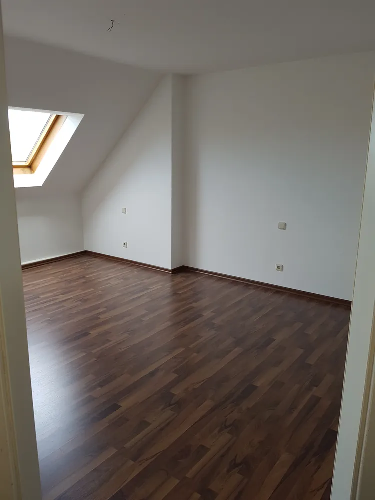 4 Zimmer Wohnung mit 87 m² in Leipzig – Bild 2