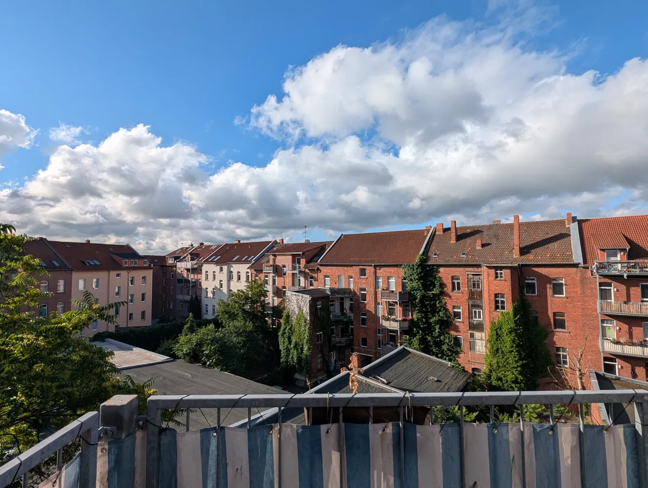 1 room apartment with 50 m² in Erfurt – Photo 4