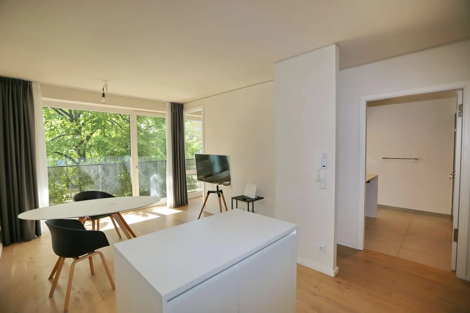 2 room apartment with 43 m² in Berlin – Photo 2
