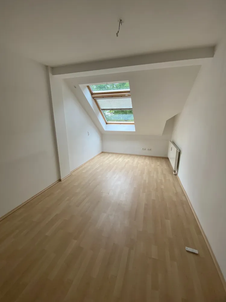2 Zimmer Wohnung mit 67 m² in Berlin – Bild 9