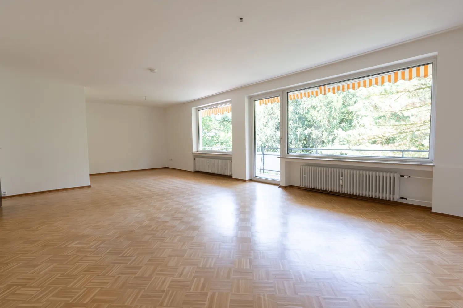 3 Zimmer Wohnung mit 104 m² in Düsseldorf – Bild 4
