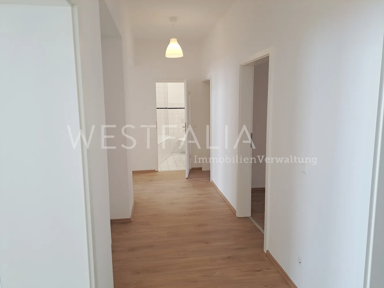 4 Zimmer Wohnung mit 129 m² in Duisburg – Bild 8