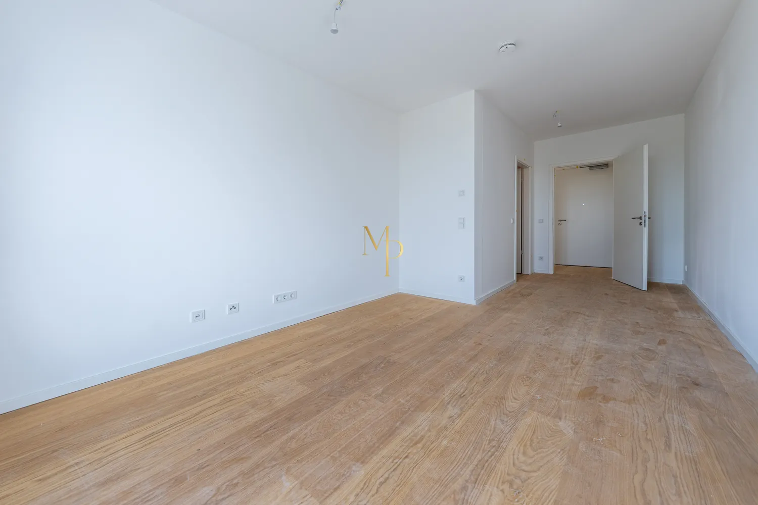 2 Zimmer Wohnung mit 70 m² in München – Bild 11