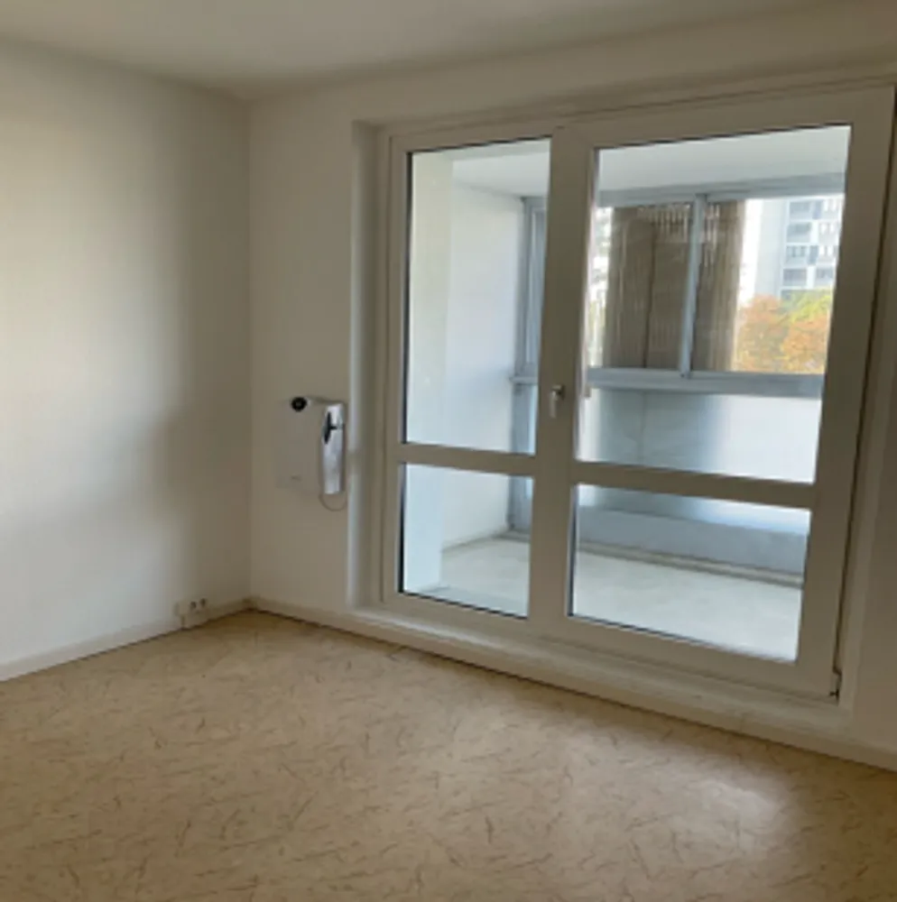 4 Zimmer Wohnung mit 71 m² in Halle (Saale) – Bild 3