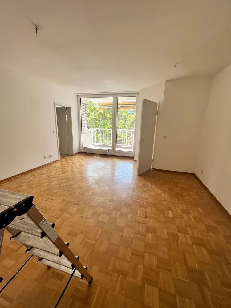 2 Zimmer Wohnung mit 55 m² in Frankfurt am Main – Bild 2