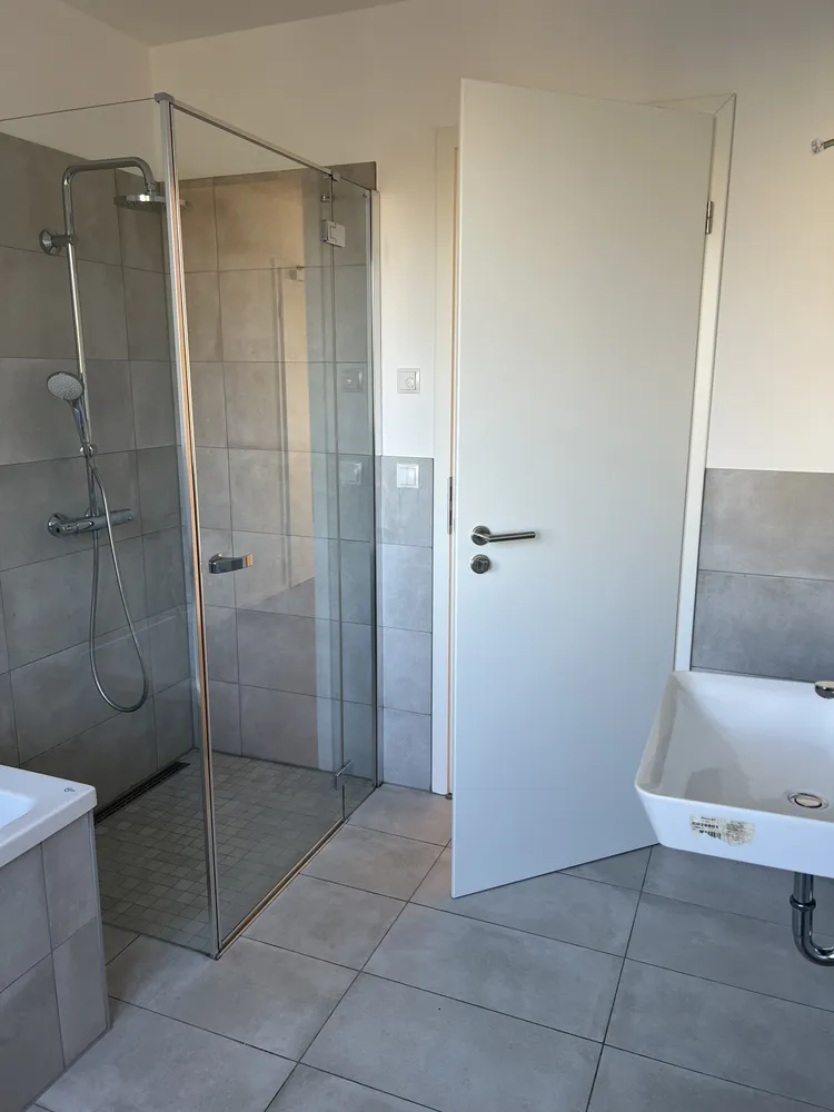 4 Zimmer Wohnung mit 99 m² in Halle (Saale) – Bild 7