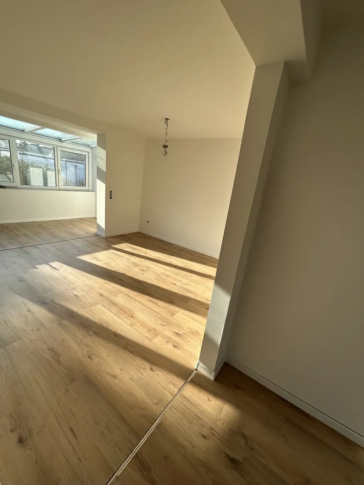 2 Zimmer Wohnung mit 68 m² in Hürth – Bild 2
