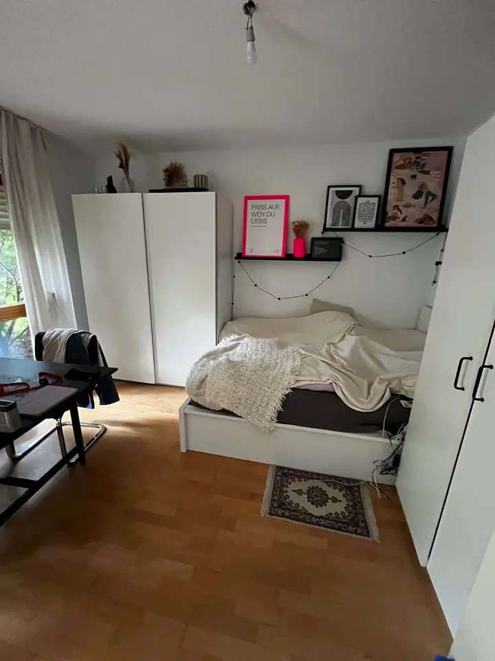WG-Zimmer mit 30 m² in Stuttgart – Bild 1