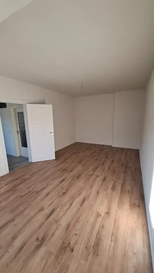 2 Zimmer Wohnung mit 75 m² in Magdeburg – Bild 2
