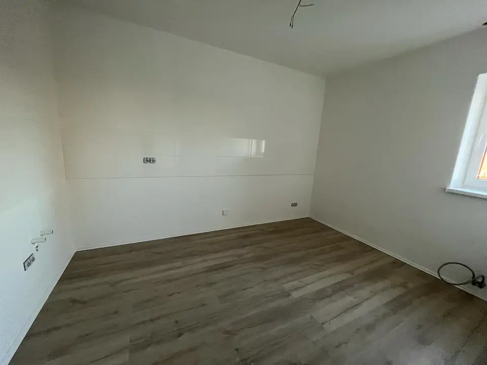 3 Zimmer Wohnung mit 79 m² in Suhl – Bild 2