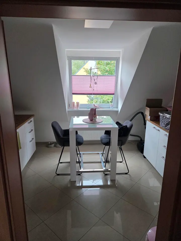 2 Zimmer Wohnung mit 75 m² in Oberhausen – Bild 4