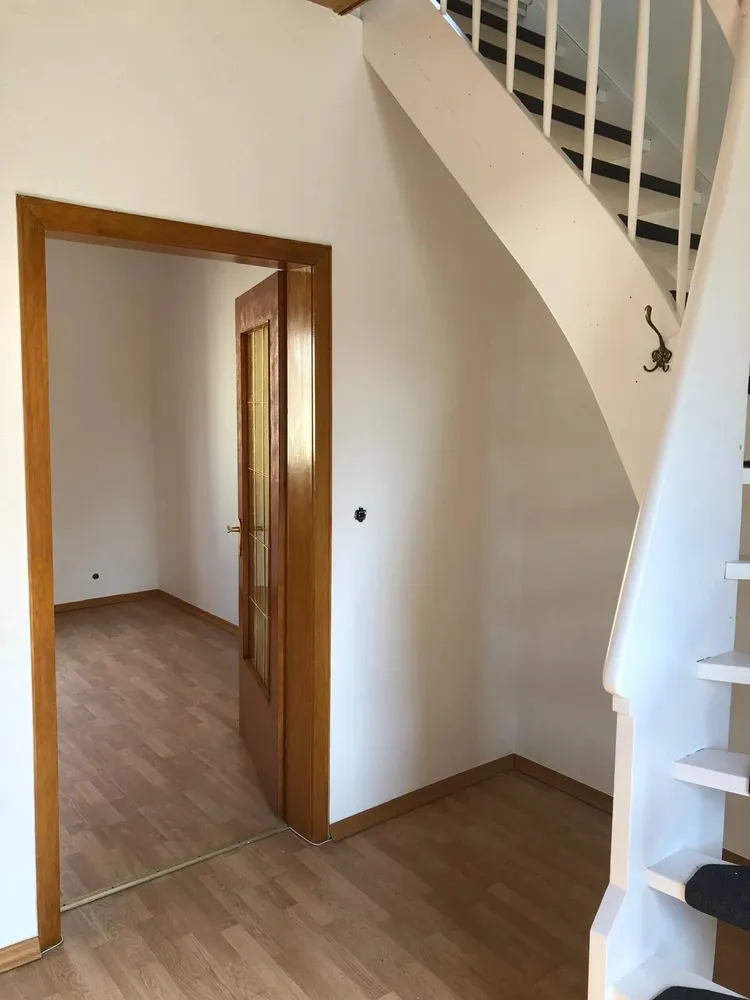 4 Zimmer Wohnung mit 100 m² in Frechen – Bild 5