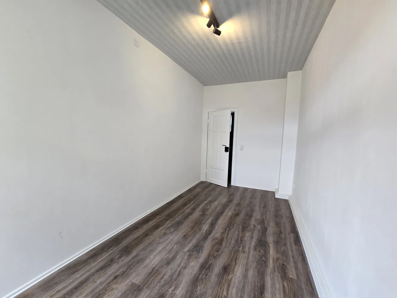 4 Zimmer Wohnung mit 92 m² in Magdeburg – Bild 11