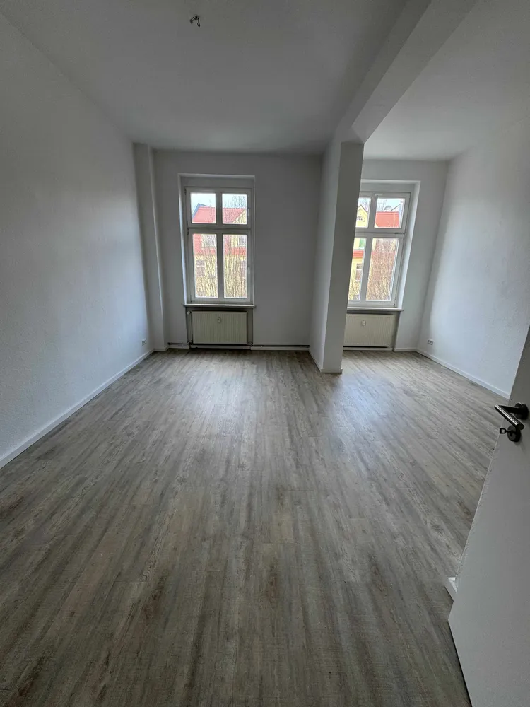 4 room apartment with 110 m² in Magdeburg – Photo 1