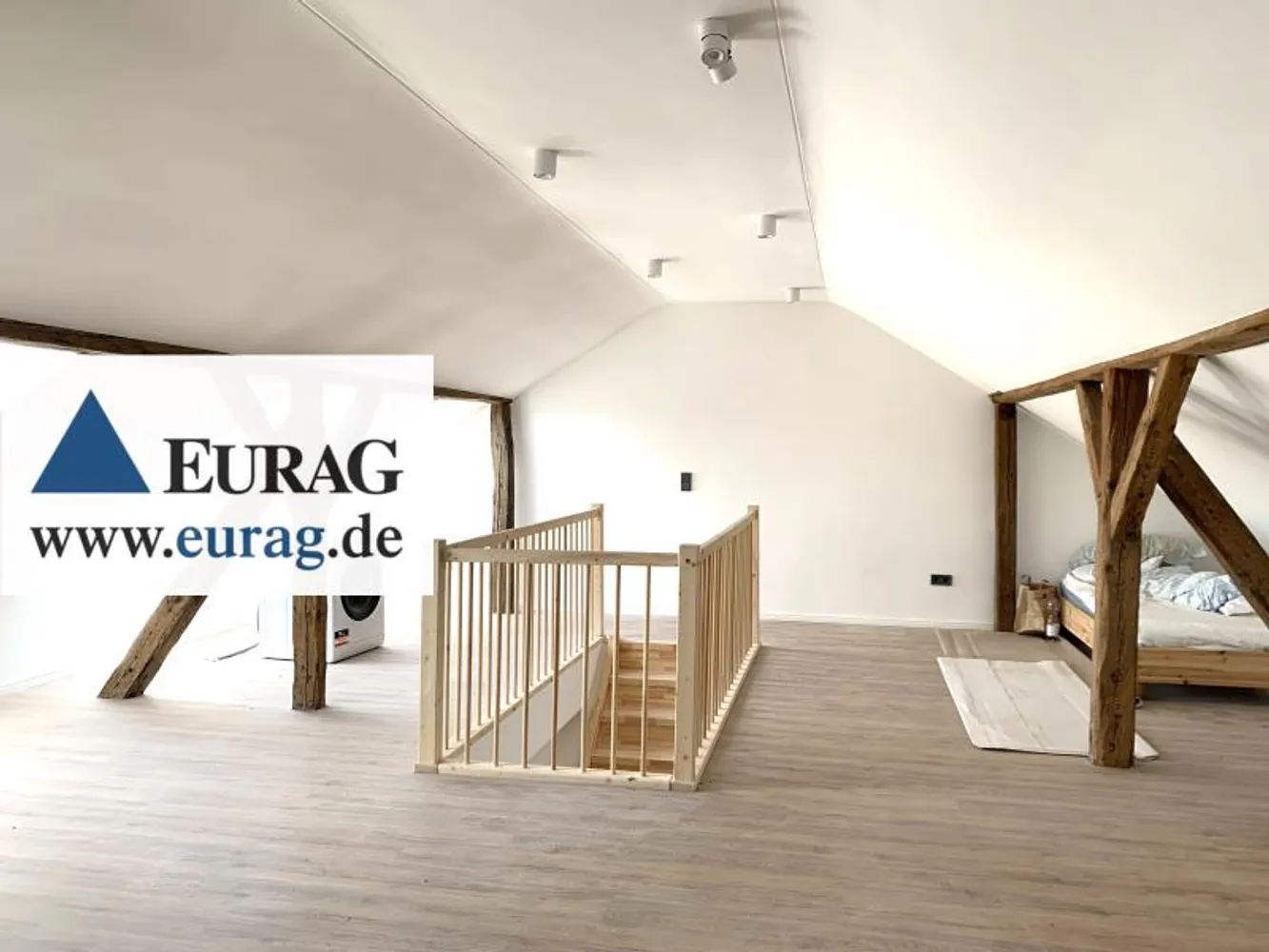 4 Zimmer Wohnung mit 97 m² in Nürnberg – Bild 1