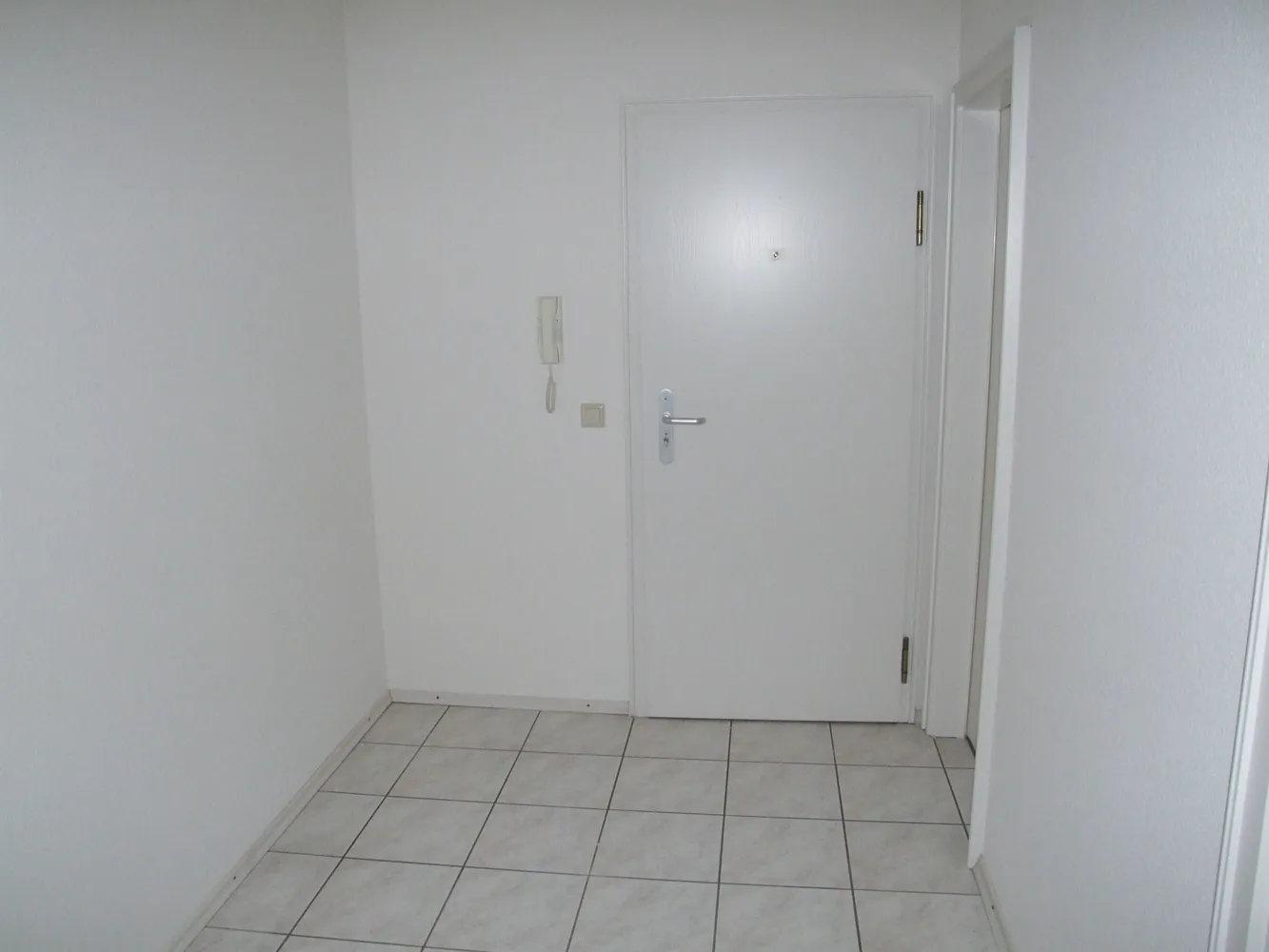 2 Zimmer Wohnung mit 96 m² in Landau in der Pfalz – Bild 2