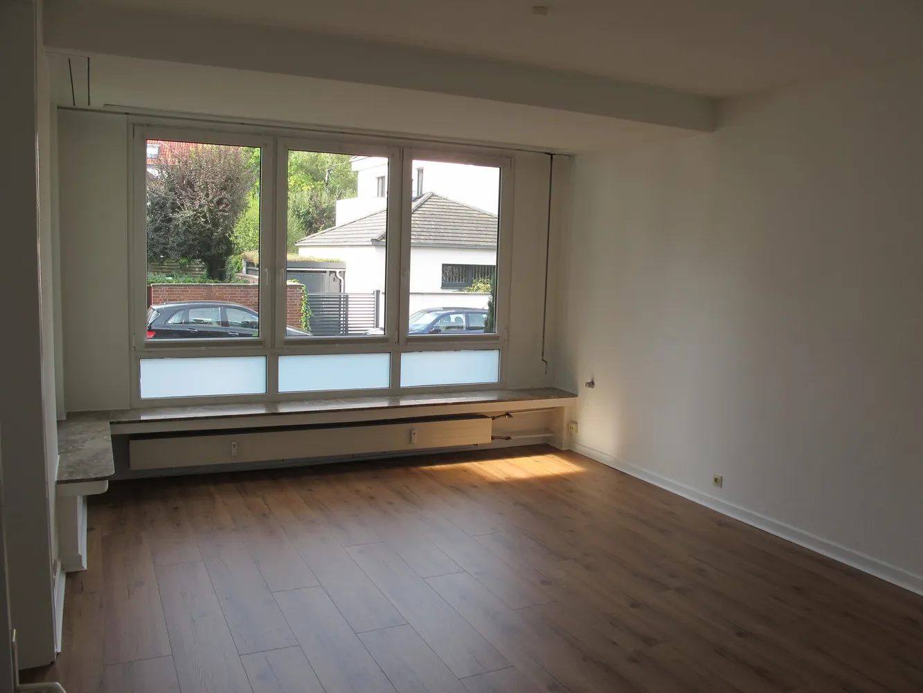 3 Zimmer Wohnung mit 93 m² in Hannover – Bild 1