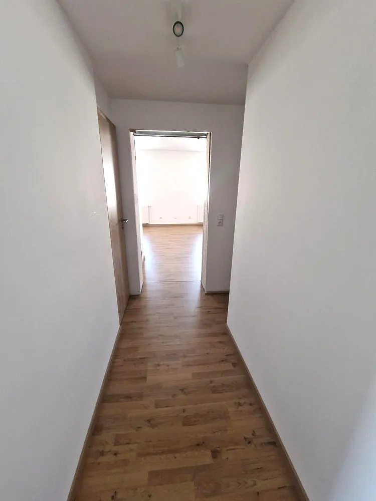 2 Zimmer Wohnung mit 49 m² in Hof – Bild 4