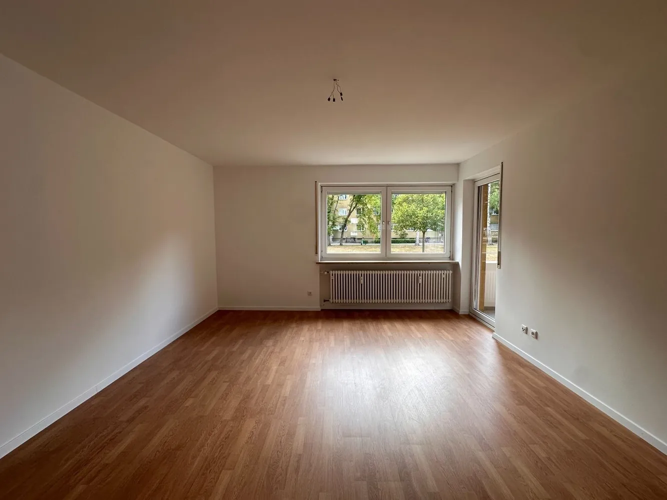 3 Zimmer Wohnung mit 99 m² in Nürnberg – Bild 1