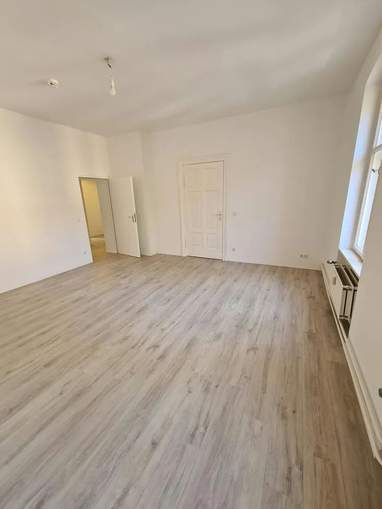 2 room apartment with 69 m² in Berlin – Photo 1