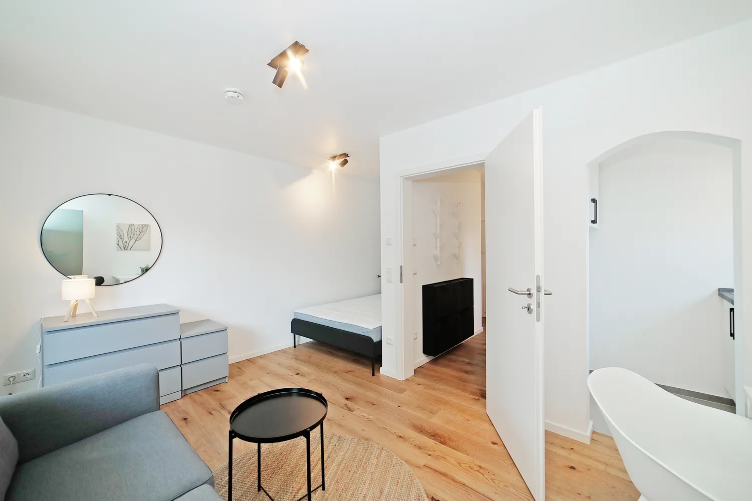 1 Zimmer Wohnung mit 30 m² in München – Bild 1