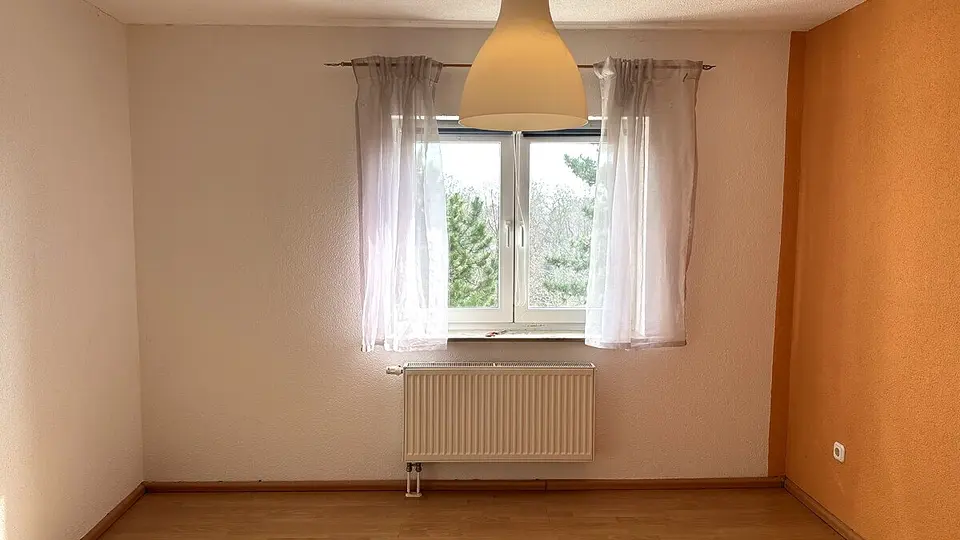 4 Zimmer Wohnung mit 105 m² in Bitterfeld-Wolfen – Bild 3