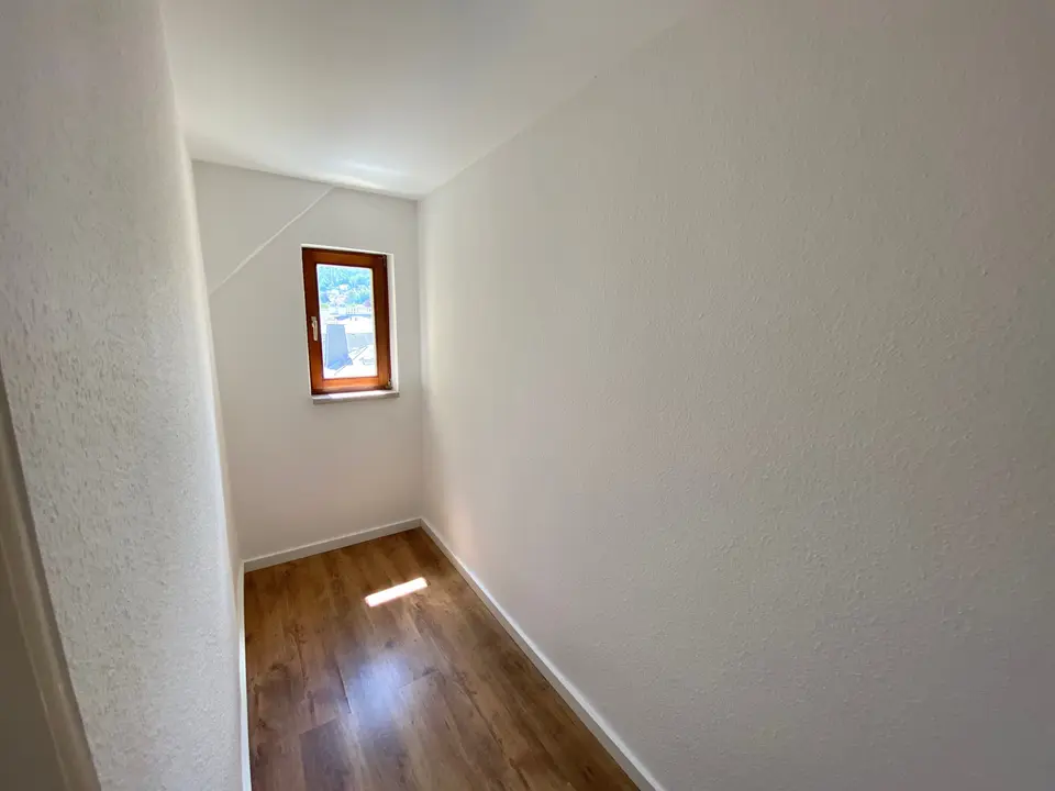 2 Zimmer Wohnung mit 68 m² in Greiz – Bild 9