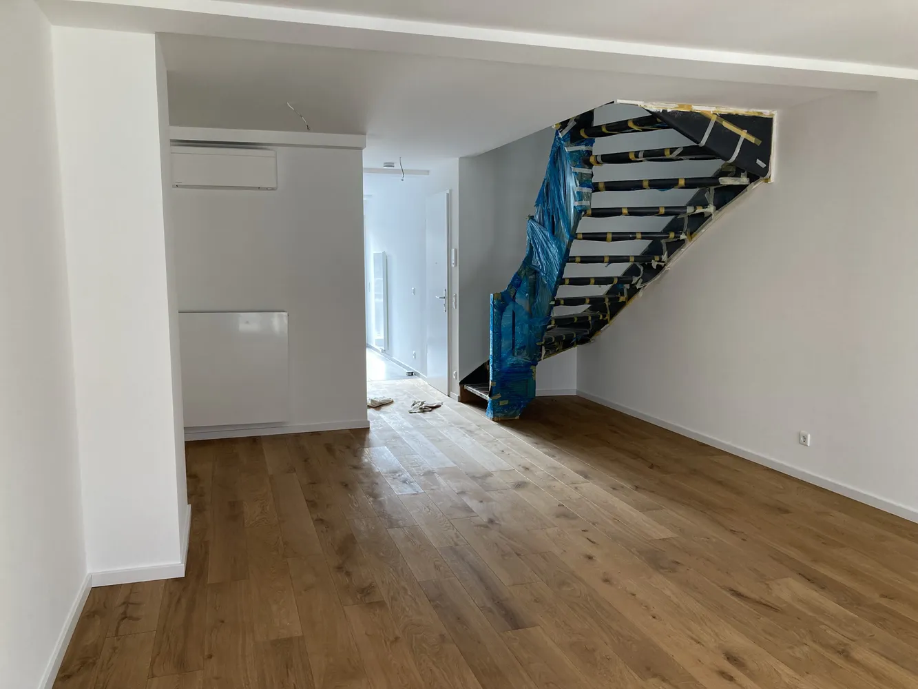 3 Zimmer Wohnung mit 105 m² in Köln – Bild 2