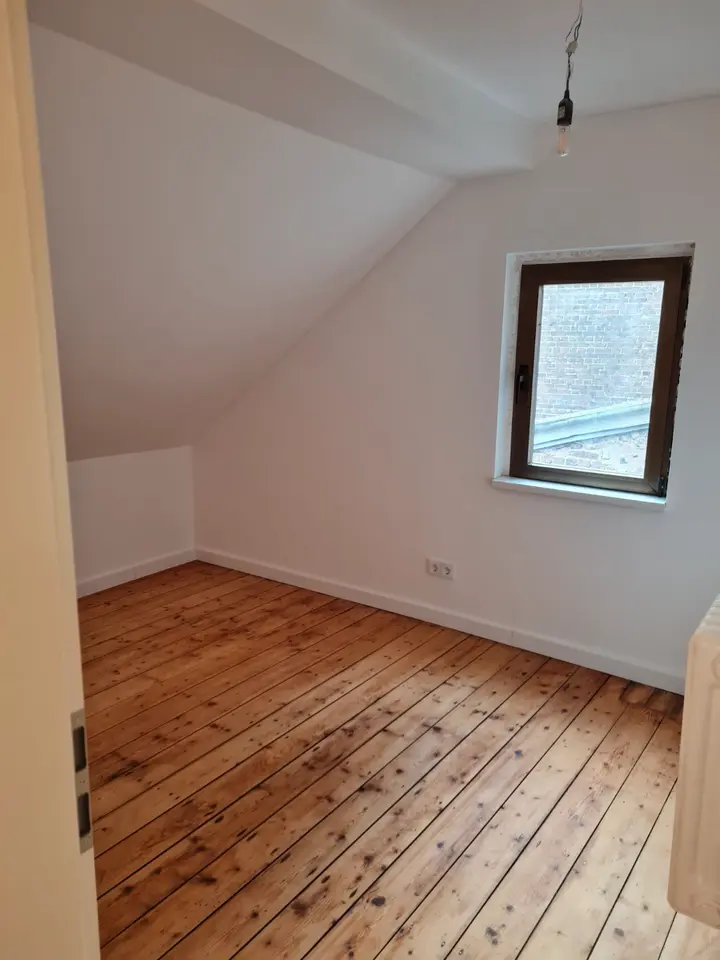 5 Zimmer Haus mit 122 m² in Hürth – Bild 8