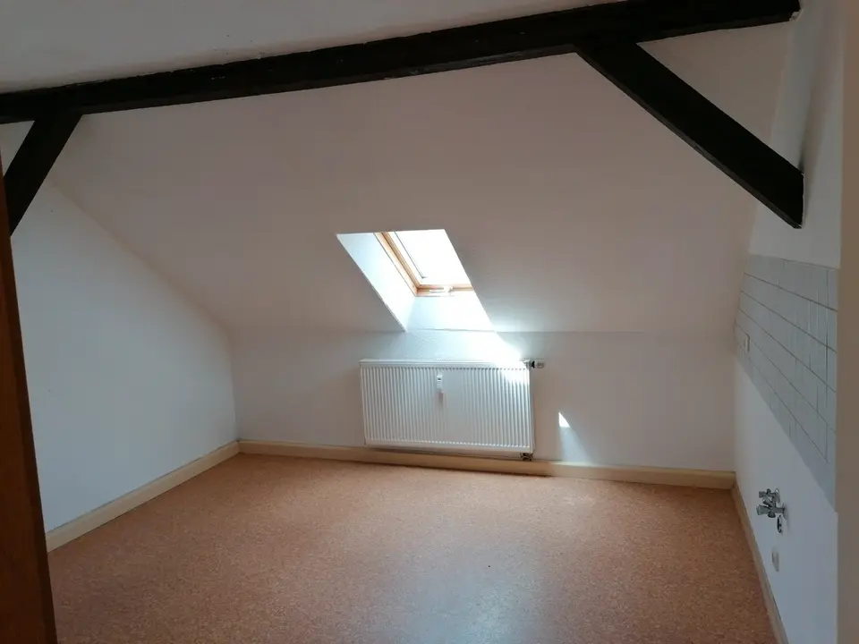 3 Zimmer Wohnung mit 75 m² in Rudolstadt – Bild 2