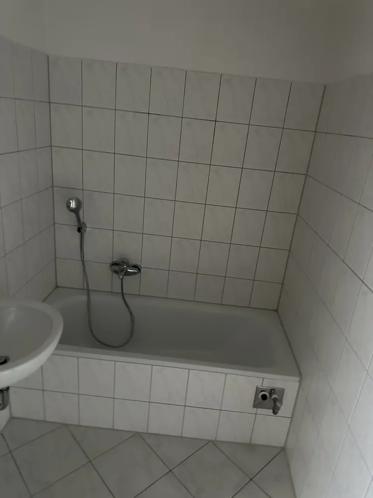 1 Zimmer Wohnung mit 30 m² in Neubrandenburg – Bild 4