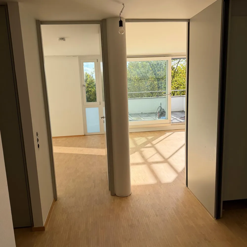 2 Zimmer Wohnung mit 84 m² in Hamburg – Bild 2
