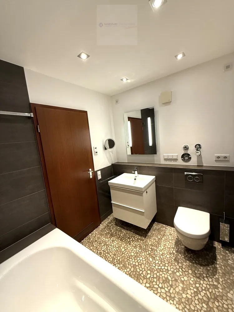 3 Zimmer Wohnung mit 94 m² in Erkrath – Bild 9