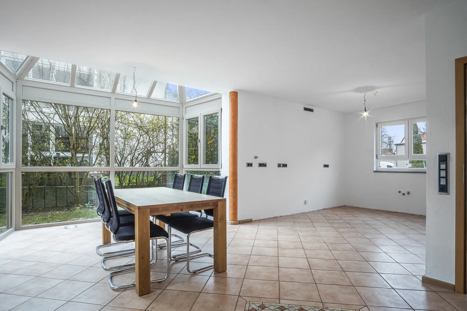 8 Zimmer Haus mit 281 m² in Oberursel (Taunus) – Bild 4