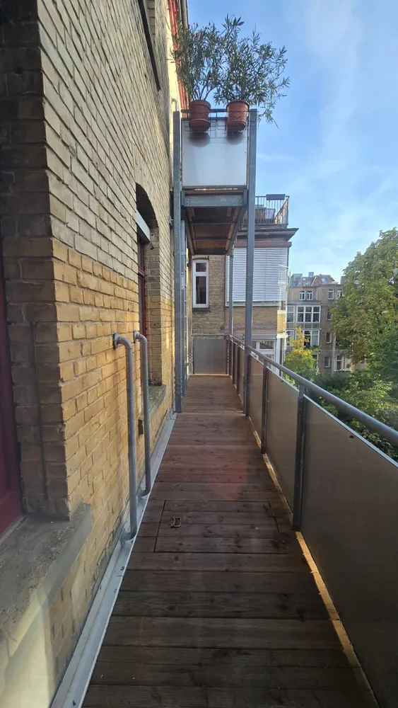 7 Zimmer Wohnung mit 186 m² in Stuttgart – Bild 12