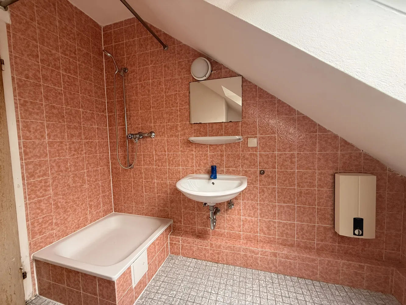 1 Zimmer Wohnung mit 31 m² in Essen – Bild 5
