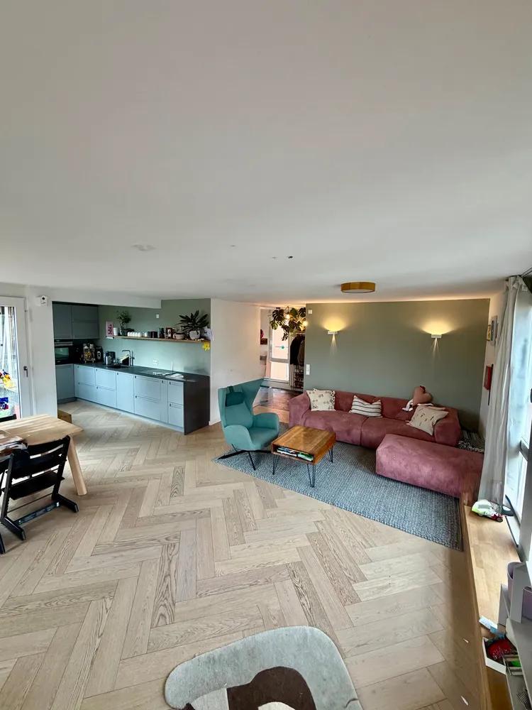 4 Zimmer Wohnung mit 98 m² in Nürnberg – Bild 1