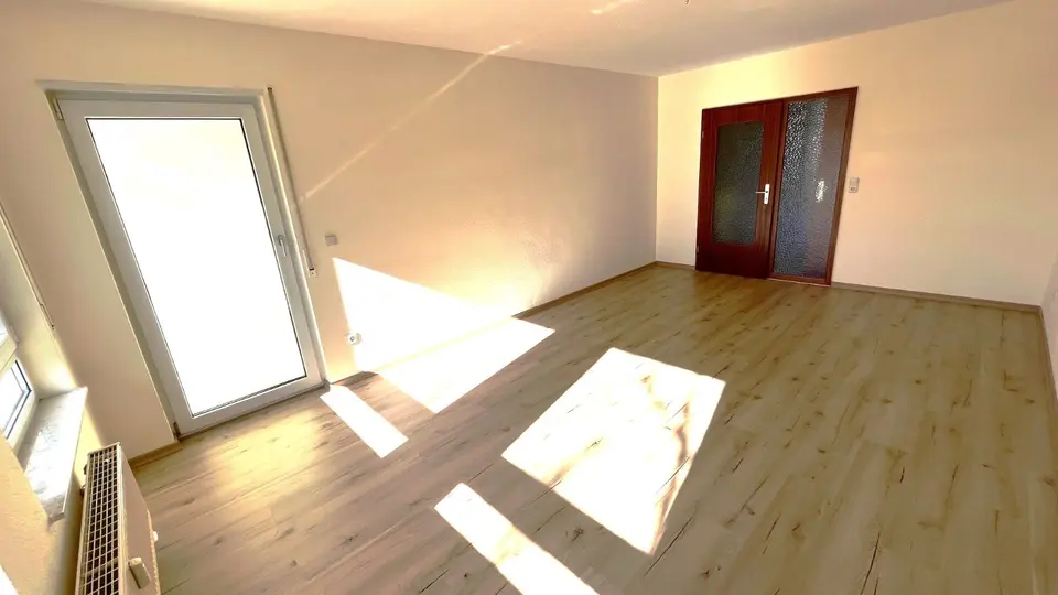 2 Zimmer Wohnung mit 68 m² in Zwickau – Bild 2