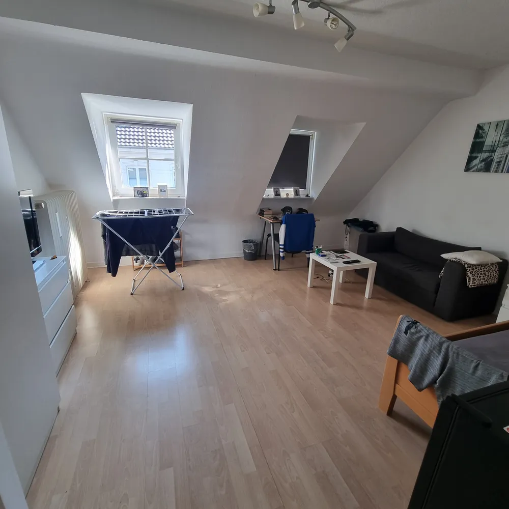 2 Zimmer Wohnung mit 78 m² in Krefeld – Bild 2