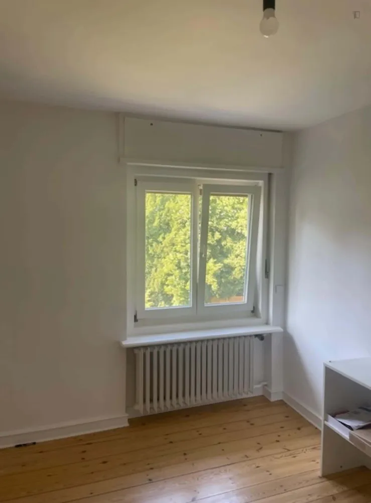 Shared room with 15 m² in Berlin – Photo 2