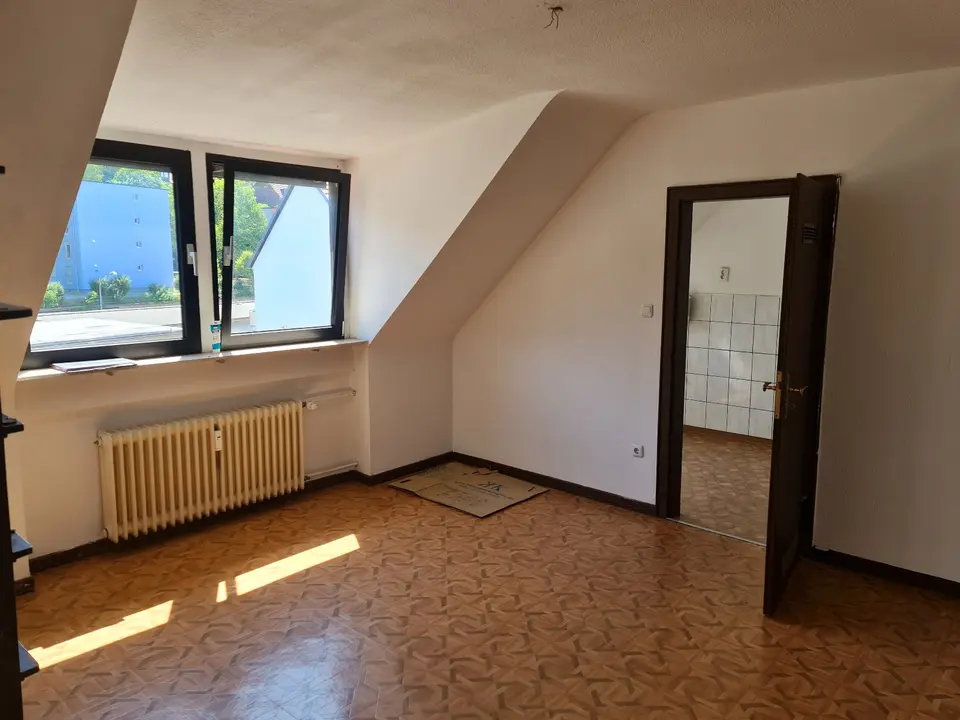 3 Zimmer Wohnung mit 60 m² in Saarbrücken – Bild 2