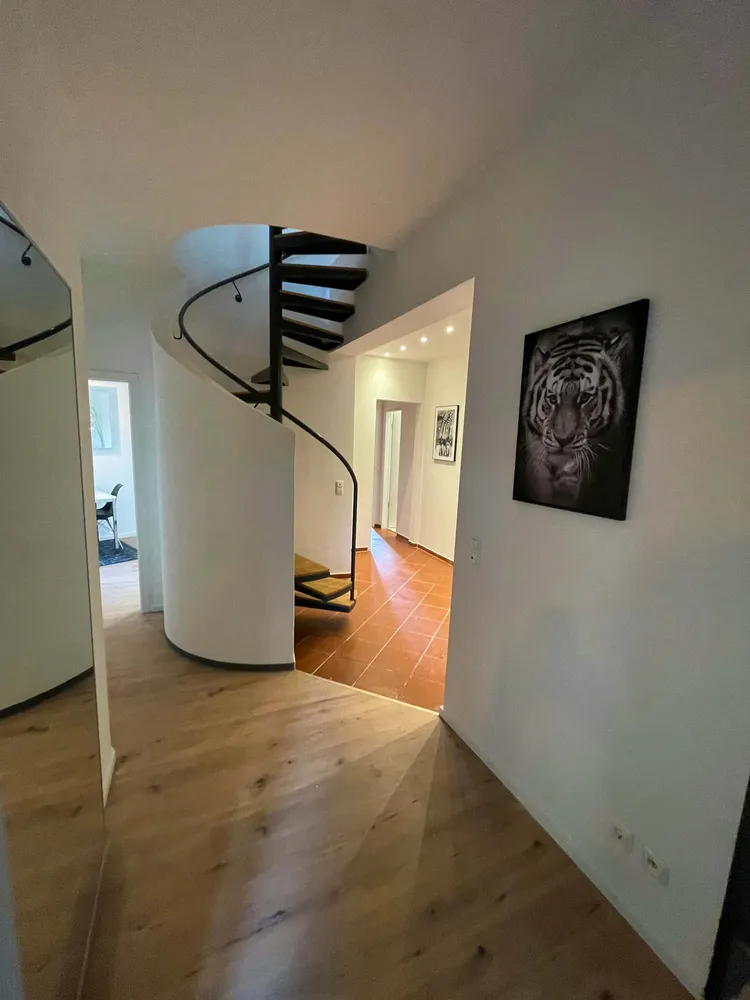 Shared room with 15 m² in Munich – Photo 2
