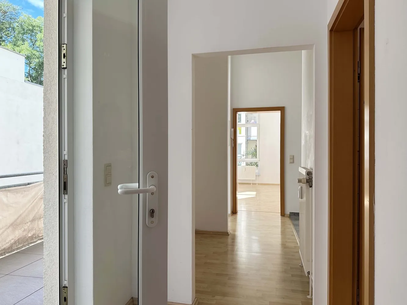 2 Zimmer Wohnung mit 63 m² in Halle (Saale) – Bild 4